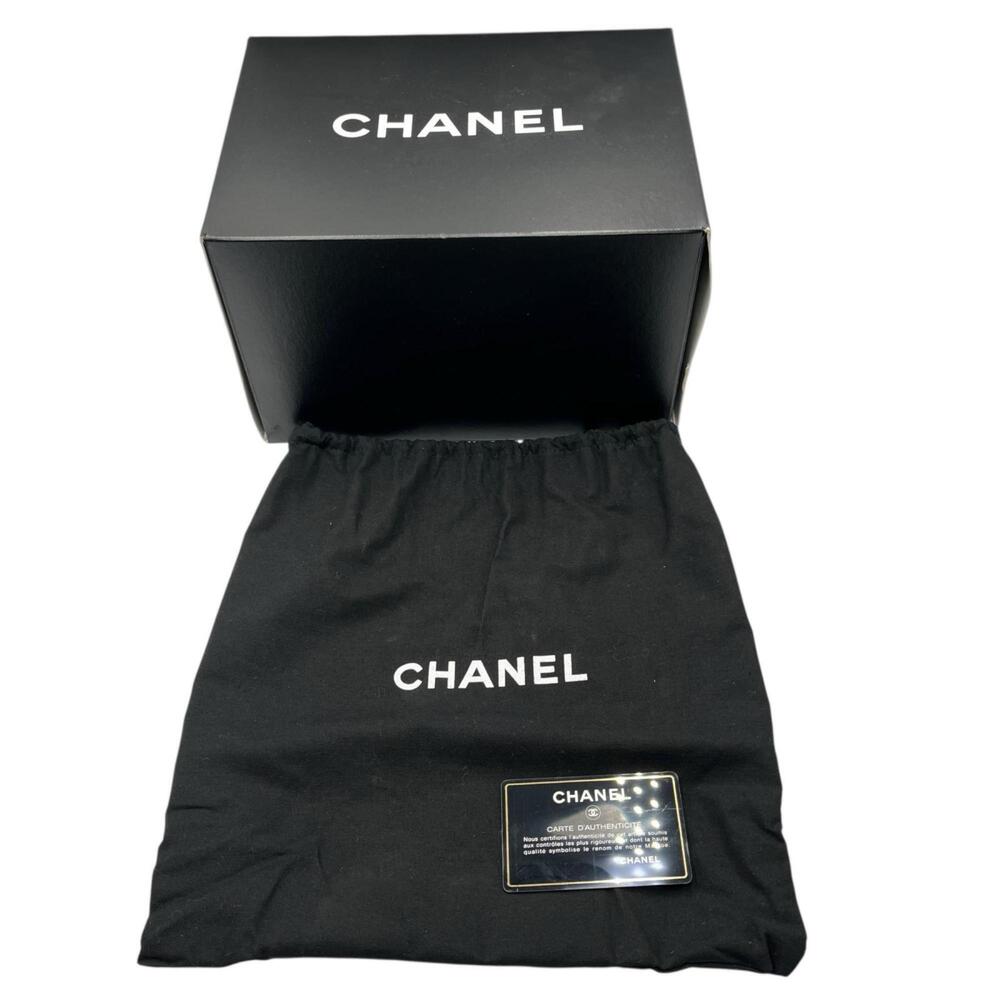 CHANEL Black Caviar Leather Logo Vanity Bag - Picture 10 of 10